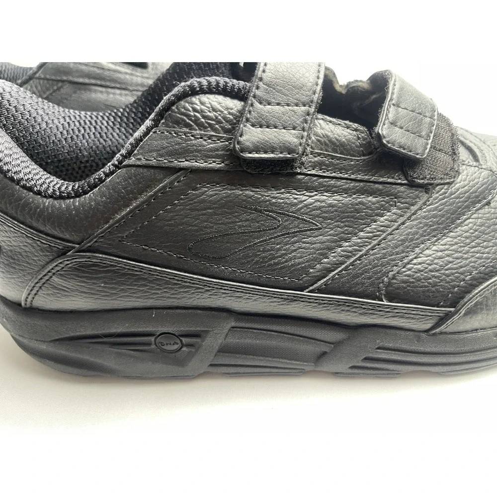Brooks Addiction Walker Mens Size 15D Black NWOT No Insoles